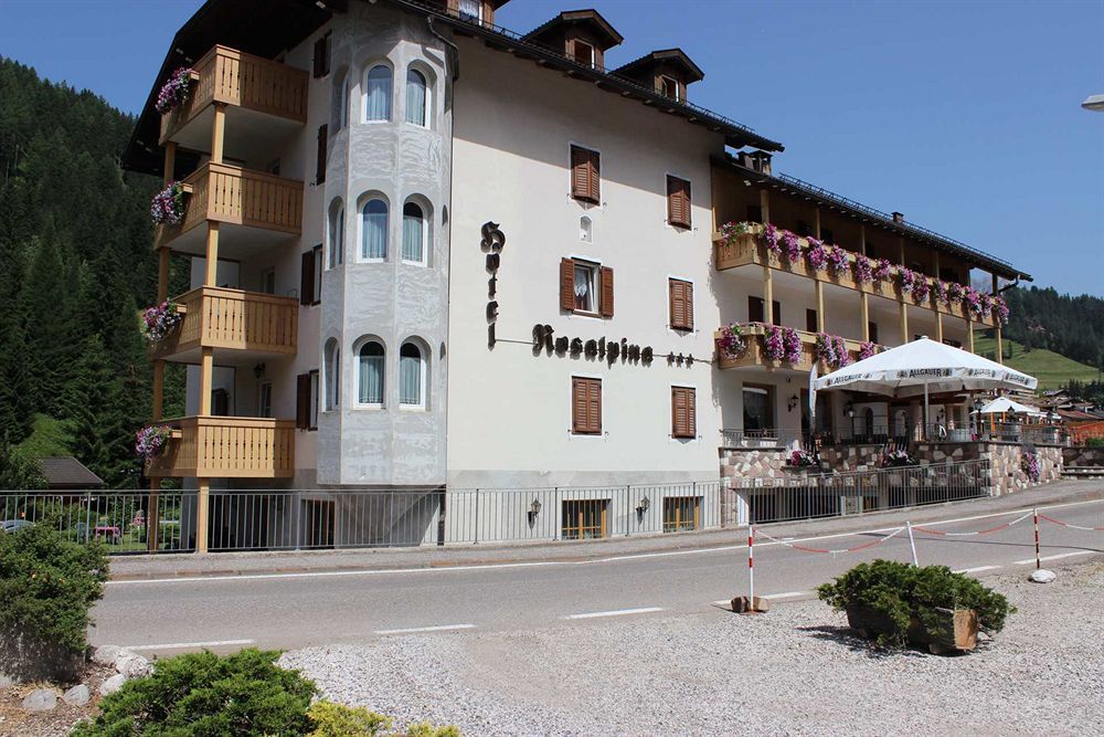 Hotel Rosalpina Soraga Dış mekan fotoğraf